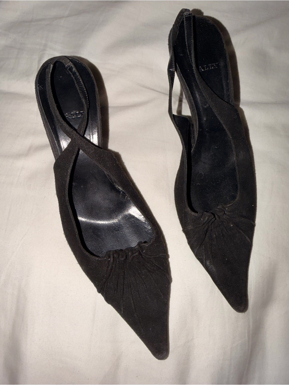 Black suede stiletto toe kitten heels